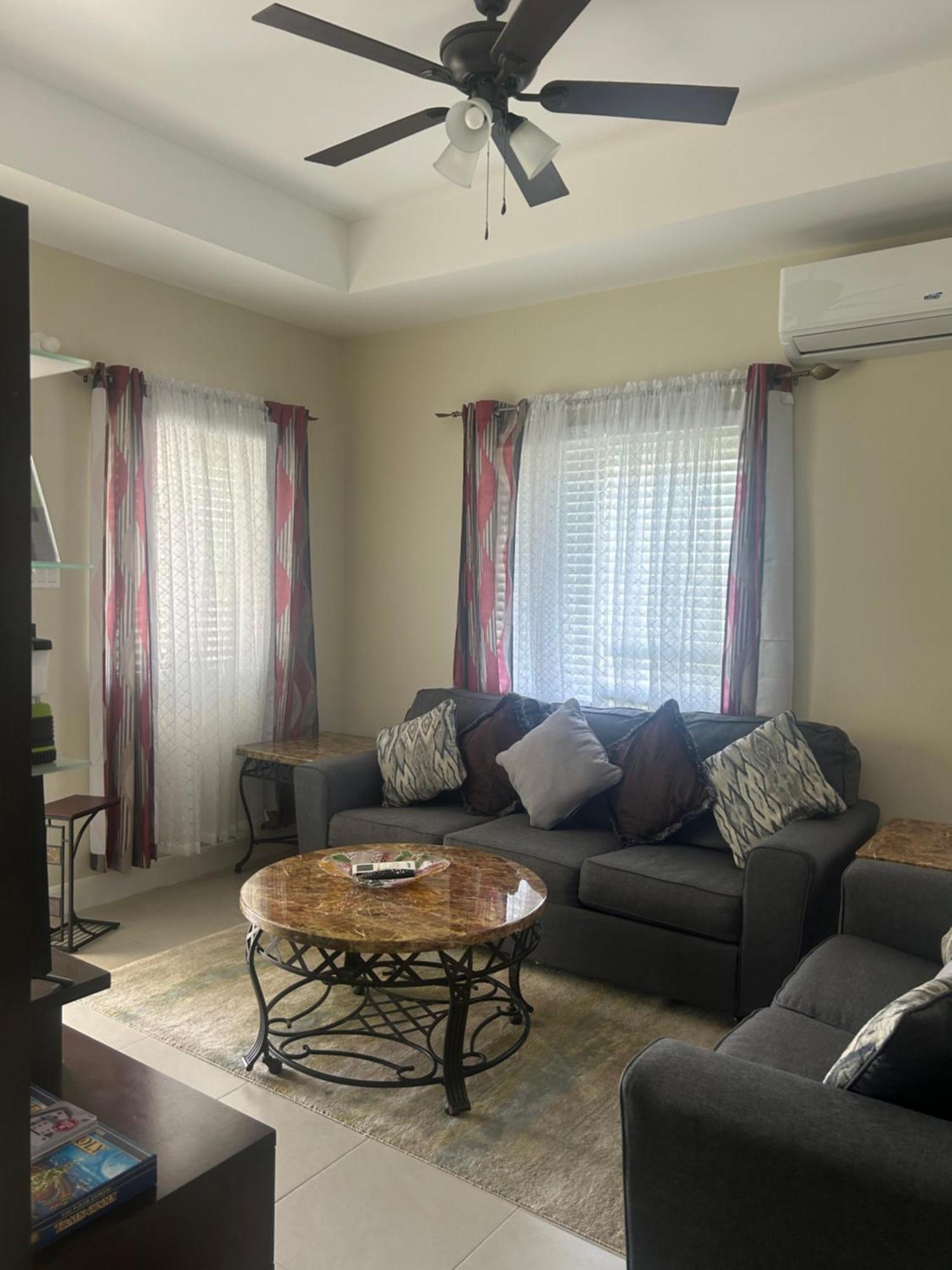 Seamist Villa @Oceanpointe Lucea Comfy 2Br W/Pool Gym & Parking Dış mekan fotoğraf